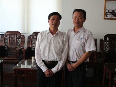 润地利地产集团参观JN体育涂料