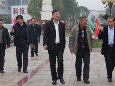 江苏JN体育涂料迎来国家建筑标准考察团