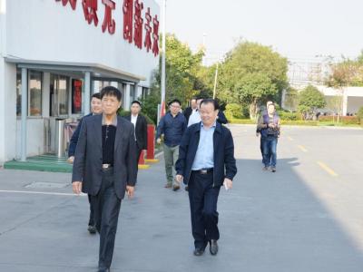 房企组团来啦！中国房地产业协会张力威会长考察JN体育工业园